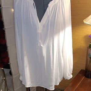 Nine West White Gathered Blouse